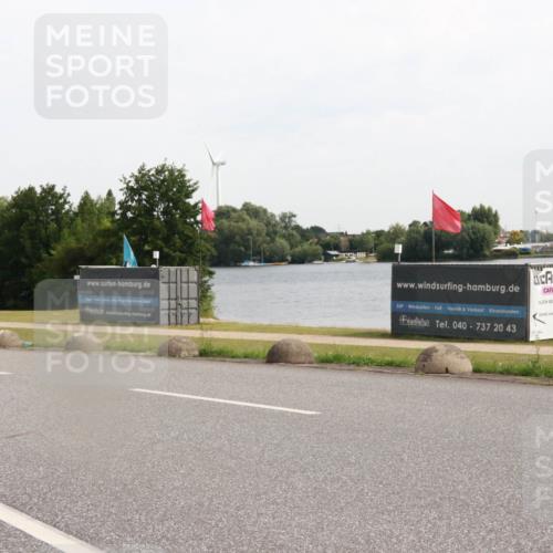 15.06.2025 - 27. Vierlanden-Triathlon H.Heesch http://msf.ph/oto/7999516 15.06.2025 10:23:31 Radfahren 64, 226, 507, 608 meine-sportfotos.de
