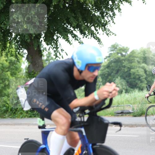 15.06.2025 - 7 Türme Triathlon Yannick Fuchs http://msf.ph/oto/7999594 15.06.2025 12:22:35 Radfahren 615, 649, 678 meine-sportfotos.de