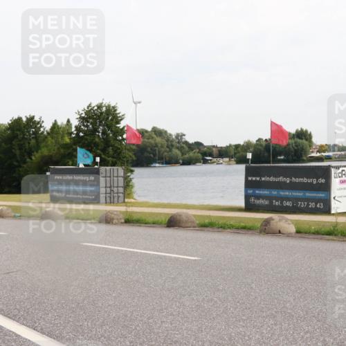 15.06.2025 - 27. Vierlanden-Triathlon H.Heesch http://msf.ph/oto/7999596 15.06.2025 10:23:36 Radfahren 226, 507, 559 meine-sportfotos.de