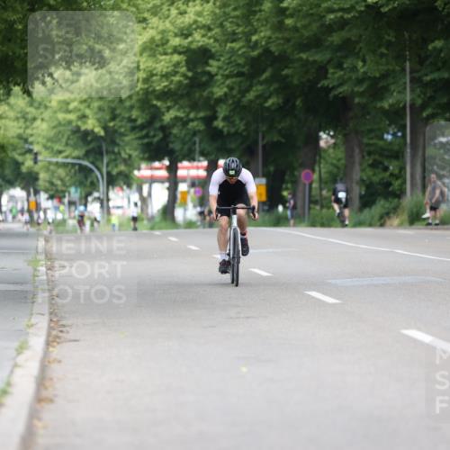 15.06.2025 - 7 Türme Triathlon Yannick Fuchs http://msf.ph/oto/7999652 15.06.2025 12:23:03 Radfahren 274, 331, 380, 485, 608 meine-sportfotos.de