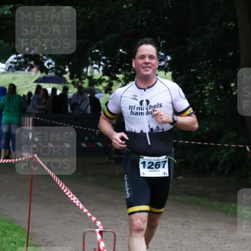 21.06.2025 - 27. Vierlanden-Triathlon Lena Gebhardt http://msf.ph/oto/7999654 15.06.2025 14:01:04 Laufen 202, 1267 meine-sportfotos.de