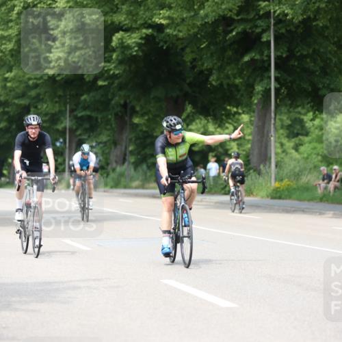 15.06.2025 - 7 Türme Triathlon Yannick Fuchs http://msf.ph/oto/7999684 15.06.2025 13:14:11 Radfahren 213, 258, 418, 487, 501, 722, 809 meine-sportfotos.de