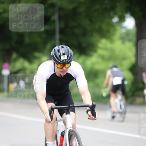 15.06.2025 - 7 Türme Triathlon Yannick Fuchs http://msf.ph/oto/7999711 15.06.2025 12:23:06 Radfahren 274, 331 meine-sportfotos.de