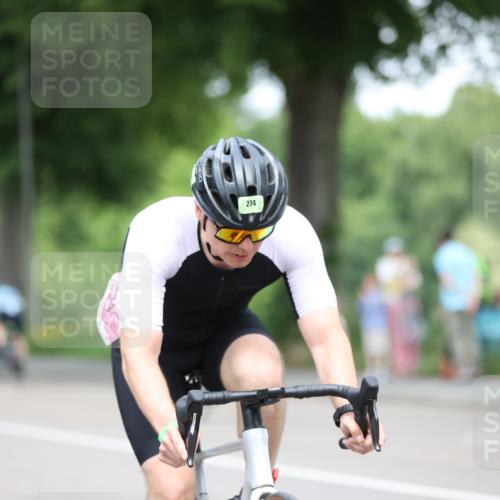 15.06.2025 - 7 Türme Triathlon Yannick Fuchs http://msf.ph/oto/7999730 15.06.2025 12:23:06 Radfahren 274, 331 meine-sportfotos.de