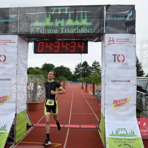 15.06.2025 - 7 Türme Triathlon Michael Strokosch http://msf.ph/oto/7999770 15.06.2025 14:34:34 Ziel 1158 meine-sportfotos.de
