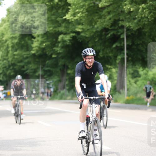 15.06.2025 - 7 Türme Triathlon Yannick Fuchs http://msf.ph/oto/7999803 15.06.2025 13:14:12 Radfahren 213, 258, 418, 487, 722, 809 meine-sportfotos.de