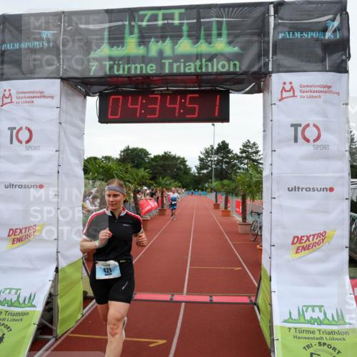 15.06.2025 - 7 Türme Triathlon Michael Strokosch http://msf.ph/oto/7999840 15.06.2025 14:34:50 Ziel 421 meine-sportfotos.de