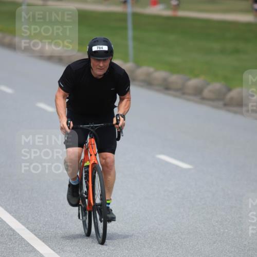 21.06.2025 - 27. Vierlanden-Triathlon H.Heesch http://msf.ph/oto/7999924 15.06.2025 12:32:24 Radfahren 784, 1004, 1006, 1007, 1008, 1057, 1058, 1059, 1060 meine-sportfotos.de