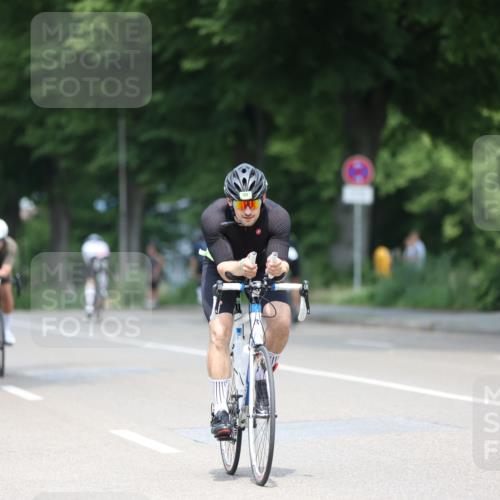 15.06.2025 - 7 Türme Triathlon Yannick Fuchs http://msf.ph/oto/7999997 15.06.2025 12:23:48 Radfahren 284, 367, 594 meine-sportfotos.de