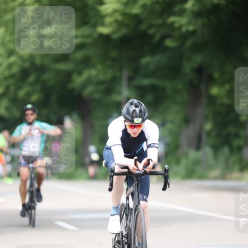 15.06.2025 - 7 Türme Triathlon Yannick Fuchs http://msf.ph/oto/8000058 15.06.2025 13:14:27 Radfahren 201, 220, 420, 581, 660, 735, 918, 929, 1110 meine-sportfotos.de