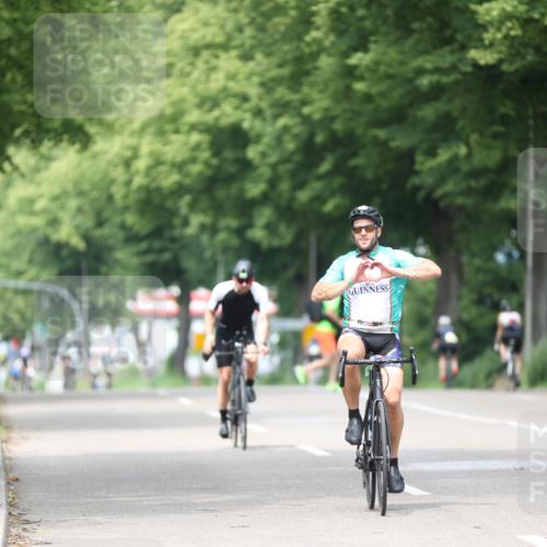 15.06.2025 - 7 Türme Triathlon Yannick Fuchs http://msf.ph/oto/8000067 15.06.2025 13:14:28 Radfahren 201, 220, 420, 735, 897, 918, 929, 1159 meine-sportfotos.de