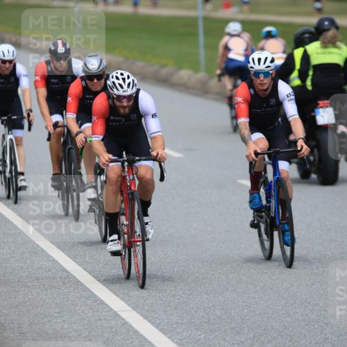 21.06.2025 - 27. Vierlanden-Triathlon H.Heesch http://msf.ph/oto/8000238 15.06.2025 12:34:08 Radfahren 994, 995, 996, 997, 998, 1061, 1062, 1063, 1064 meine-sportfotos.de