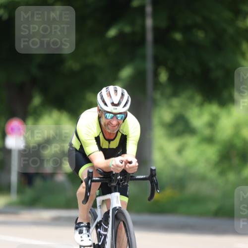 15.06.2025 - 7 Türme Triathlon Yannick Fuchs http://msf.ph/oto/8000244 15.06.2025 12:24:52 Radfahren 203, 339, 499 meine-sportfotos.de