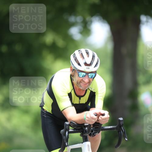15.06.2025 - 7 Türme Triathlon Yannick Fuchs http://msf.ph/oto/8000269 15.06.2025 12:24:52 Radfahren 203, 339, 499 meine-sportfotos.de