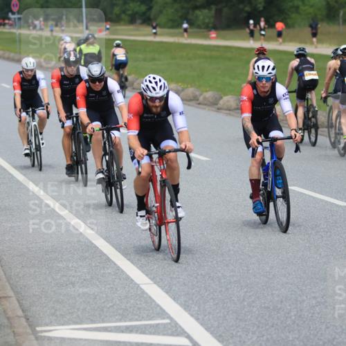 21.06.2025 - 27. Vierlanden-Triathlon H.Heesch http://msf.ph/oto/8000273 15.06.2025 12:34:08 Radfahren 994, 995, 996, 997, 998, 1061, 1062, 1063, 1064 meine-sportfotos.de