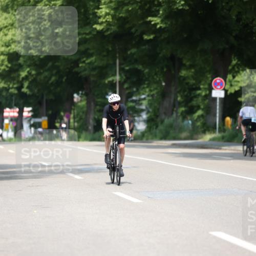 15.06.2025 - 7 Türme Triathlon Yannick Fuchs http://msf.ph/oto/8000318 15.06.2025 12:24:59 Radfahren 203, 327 meine-sportfotos.de