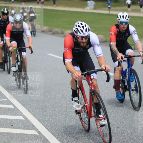 21.06.2025 - 27. Vierlanden-Triathlon H.Heesch http://msf.ph/oto/8000339 15.06.2025 12:34:09 Radfahren 994, 995, 996, 997, 998, 1061, 1062, 1063, 1064 meine-sportfotos.de