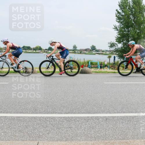 21.06.2025 - 27. Vierlanden-Triathlon H.Heesch http://msf.ph/oto/8000399 15.06.2025 12:34:02 Radfahren 888, 1065, 1066, 1067, 1068 meine-sportfotos.de