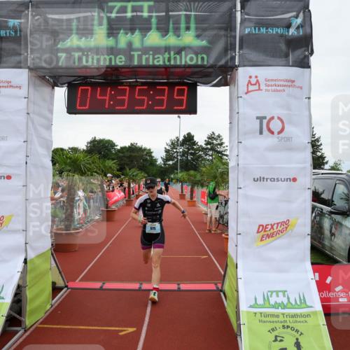 15.06.2025 - 7 Türme Triathlon Michael Strokosch http://msf.ph/oto/8000474 15.06.2025 14:35:38 Ziel 675, 864 meine-sportfotos.de