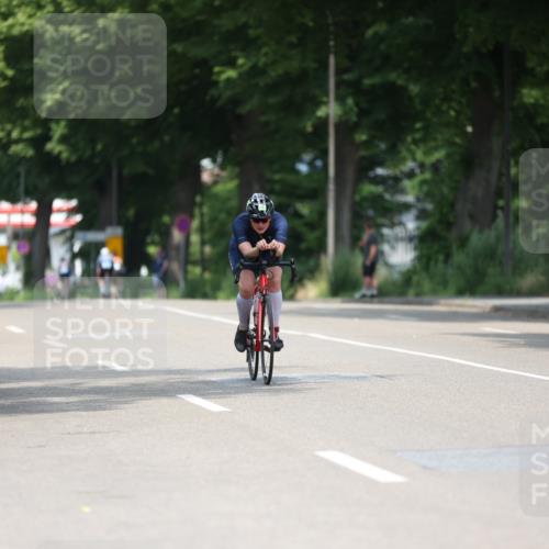 15.06.2025 - 7 Türme Triathlon Yannick Fuchs http://msf.ph/oto/8000480 15.06.2025 12:25:29 Radfahren 298 meine-sportfotos.de