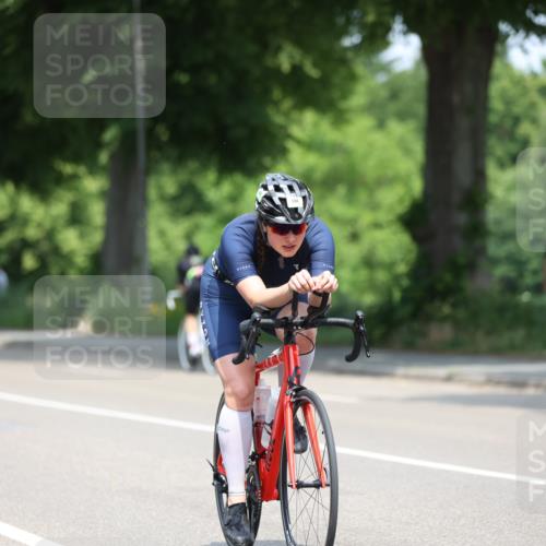 15.06.2025 - 7 Türme Triathlon Yannick Fuchs http://msf.ph/oto/8000533 15.06.2025 12:25:31 Radfahren 298 meine-sportfotos.de