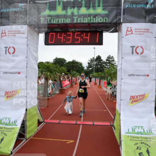 15.06.2025 - 7 Türme Triathlon Michael Strokosch http://msf.ph/oto/8000537 15.06.2025 14:35:40 Ziel 675, 864 meine-sportfotos.de