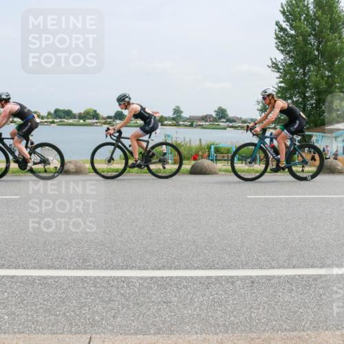 21.06.2025 - 27. Vierlanden-Triathlon H.Heesch http://msf.ph/oto/8000586 15.06.2025 12:34:05 Radfahren 1061, 1062, 1063, 1064, 1065, 1066, 1067, 1068 meine-sportfotos.de