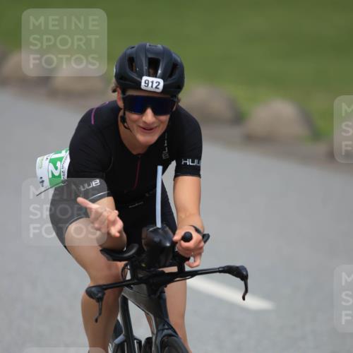 21.06.2025 - 27. Vierlanden-Triathlon H.Heesch http://msf.ph/oto/8000619 15.06.2025 12:34:44 Radfahren 911, 912, 1019, 1020, 1022, 1023, 1073, 1074, 1075, 1076 meine-sportfotos.de