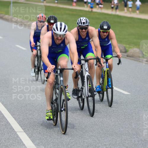 21.06.2025 - 27. Vierlanden-Triathlon H.Heesch http://msf.ph/oto/8000673 15.06.2025 12:35:00 Radfahren 811, 1014, 1015, 1016, 1017, 1018 meine-sportfotos.de
