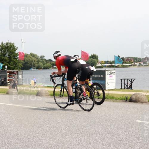 21.06.2025 - 27. Vierlanden-Triathlon H.Heesch http://msf.ph/oto/8000678 15.06.2025 11:42:19 Radfahren  meine-sportfotos.de