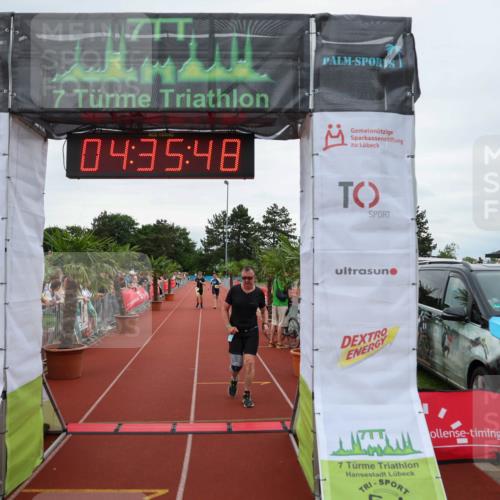 15.06.2025 - 7 Türme Triathlon Michael Strokosch http://msf.ph/oto/8000710 15.06.2025 14:35:48 Ziel 448, 864, 1034 meine-sportfotos.de