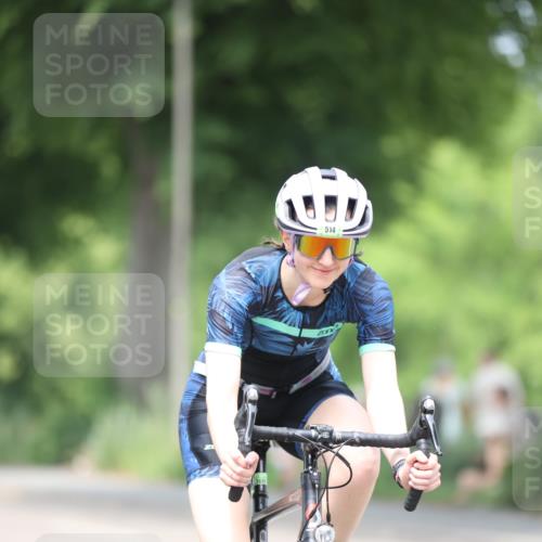 15.06.2025 - 7 Türme Triathlon Yannick Fuchs http://msf.ph/oto/8000734 15.06.2025 13:14:44 Radfahren 199, 209, 212, 514, 517, 959, 1076, 1158 meine-sportfotos.de