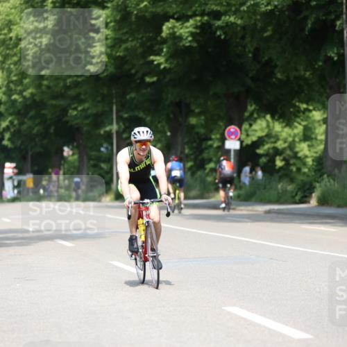 15.06.2025 - 7 Türme Triathlon Yannick Fuchs http://msf.ph/oto/8000747 15.06.2025 12:25:53 Radfahren 271, 538, 541, 557, 674 meine-sportfotos.de
