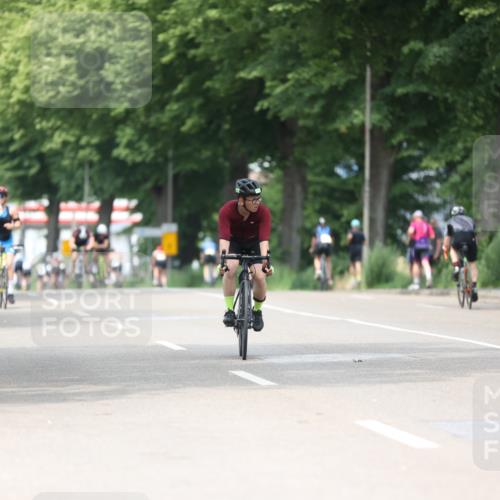 15.06.2025 - 7 Türme Triathlon Yannick Fuchs http://msf.ph/oto/8000754 15.06.2025 13:14:53 Radfahren 289, 732 meine-sportfotos.de