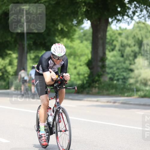 15.06.2025 - 7 Türme Triathlon Yannick Fuchs http://msf.ph/oto/8000930 15.06.2025 12:26:08 Radfahren 341, 665 meine-sportfotos.de