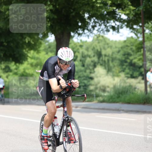 15.06.2025 - 7 Türme Triathlon Yannick Fuchs http://msf.ph/oto/8000938 15.06.2025 12:26:08 Radfahren 341, 665 meine-sportfotos.de