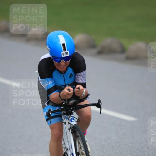 21.06.2025 - 27. Vierlanden-Triathlon H.Heesch http://msf.ph/oto/8000970 15.06.2025 12:37:15 Radfahren 930, 1078, 1079, 1080 meine-sportfotos.de