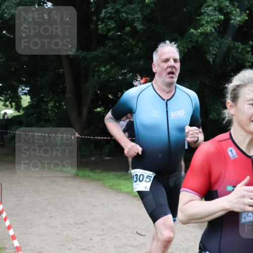 21.06.2025 - 27. Vierlanden-Triathlon Lena Gebhardt http://msf.ph/oto/8000984 15.06.2025 14:03:52 Laufen 1305, 290, 117 meine-sportfotos.de