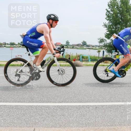 21.06.2025 - 27. Vierlanden-Triathlon H.Heesch http://msf.ph/oto/8001098 15.06.2025 12:35:03 Radfahren 811, 1014, 1015, 1016, 1017, 1018 meine-sportfotos.de