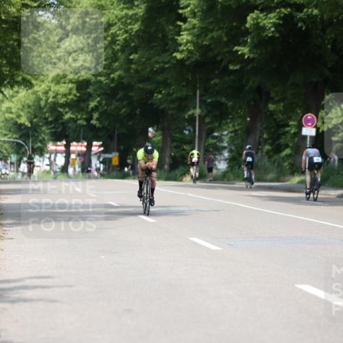 15.06.2025 - 7 Türme Triathlon Yannick Fuchs http://msf.ph/oto/8001154 15.06.2025 12:26:38 Radfahren 244, 580, 592 meine-sportfotos.de
