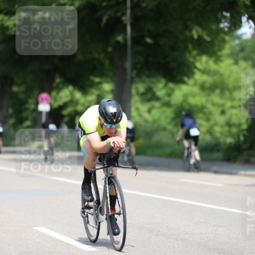 15.06.2025 - 7 Türme Triathlon Yannick Fuchs http://msf.ph/oto/8001202 15.06.2025 12:26:40 Radfahren 244, 270, 473, 580, 592 meine-sportfotos.de