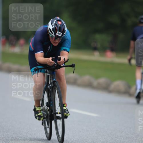 21.06.2025 - 27. Vierlanden-Triathlon H.Heesch http://msf.ph/oto/8001223 15.06.2025 12:38:24 Radfahren 804, 980, 1029, 1030, 1031, 1032, 1033 meine-sportfotos.de