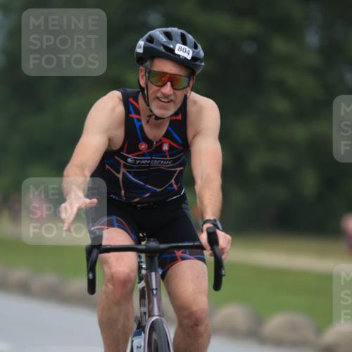 21.06.2025 - 27. Vierlanden-Triathlon H.Heesch http://msf.ph/oto/8001256 15.06.2025 12:38:29 Radfahren 804, 980, 1029, 1030, 1031, 1032, 1033 meine-sportfotos.de