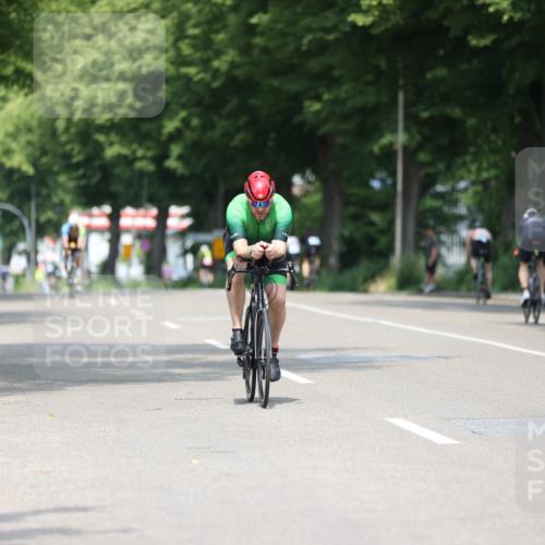 15.06.2025 - 7 Türme Triathlon Yannick Fuchs http://msf.ph/oto/8001285 15.06.2025 12:26:45 Radfahren 252, 270, 327, 386, 390, 454, 473, 592 meine-sportfotos.de