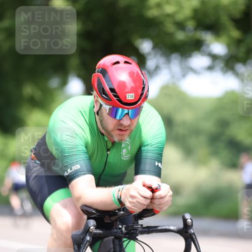 15.06.2025 - 7 Türme Triathlon Yannick Fuchs http://msf.ph/oto/8001340 15.06.2025 12:26:47 Radfahren 252, 270, 327, 386, 390, 454, 473 meine-sportfotos.de