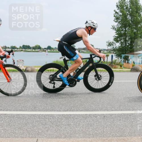 21.06.2025 - 27. Vierlanden-Triathlon H.Heesch http://msf.ph/oto/8001347 15.06.2025 12:36:15 Radfahren 1024, 1025, 1026, 1027 meine-sportfotos.de