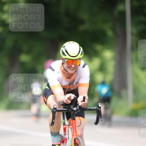 15.06.2025 - 7 Türme Triathlon Yannick Fuchs http://msf.ph/oto/8001363 15.06.2025 13:15:29 Radfahren 408, 477, 629, 749, 808, 898, 979, 1036, 1050 meine-sportfotos.de