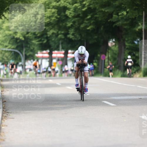 15.06.2025 - 7 Türme Triathlon Yannick Fuchs http://msf.ph/oto/8001369 15.06.2025 13:15:30 Radfahren 477, 629, 749, 808, 898, 979, 1036, 1050 meine-sportfotos.de