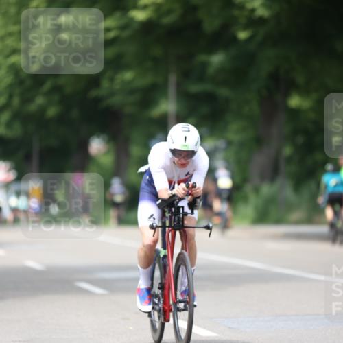 15.06.2025 - 7 Türme Triathlon Yannick Fuchs http://msf.ph/oto/8001407 15.06.2025 13:15:31 Radfahren 477, 629, 749, 898, 1036, 1050, 1051 meine-sportfotos.de