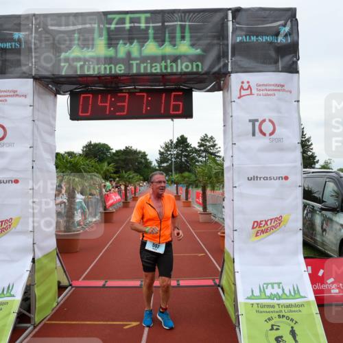 15.06.2025 - 7 Türme Triathlon Michael Strokosch http://msf.ph/oto/8001440 15.06.2025 14:37:16 Ziel 557 meine-sportfotos.de